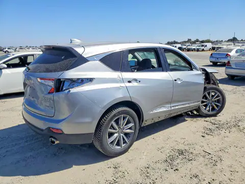 5J8TC2H51ML004256 — 2021 Acura RDX, photo 3 from Copart 20.10.2026, Front end