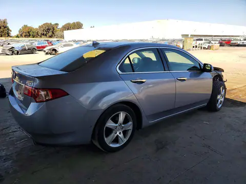 JH4CU2F63EC001415 — 2014 Acura TSX, zdjęcie 3 z Copart 20.10.2026, Przód