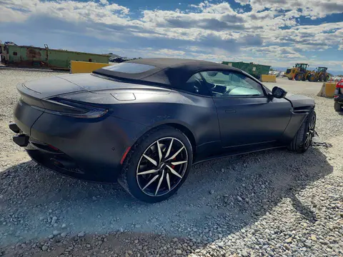 2019 Aston Martin DB11 VIN SCFRMFCW2KGM07134 фото 3