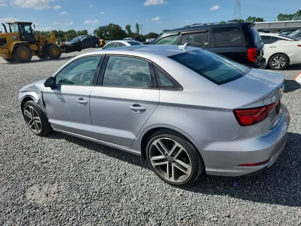 2017 AUDI A3 VIN WAUAUGFF1H1067447 фото 2