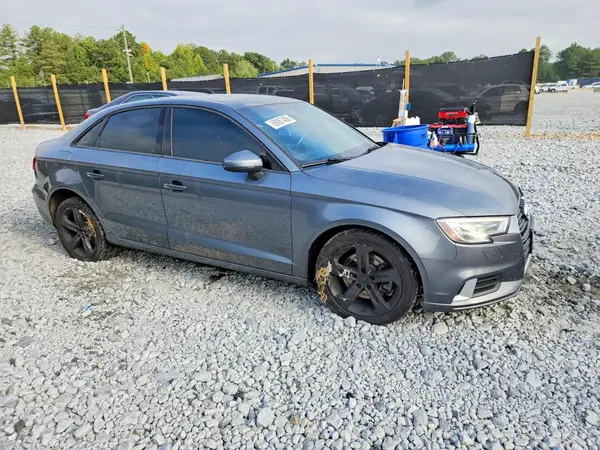 WAUB8GFF5H1015392 — 2017 Audi A3, фото 4 с аукциона Copart, Передняя часть