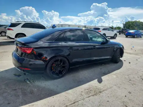 WAUAUGFFXJ1060342 — 2018 Audi A3, foto 3 de Copart 21.10.2026, Parte delantera