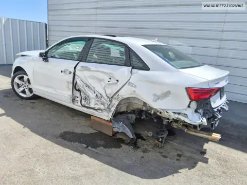 2018 Audi A3 Premium VIN WAUAUGFF2J1026962 фото 2