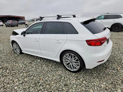 2018 Audi A3 VIN WAUTPBFF2JA068020 фото 2