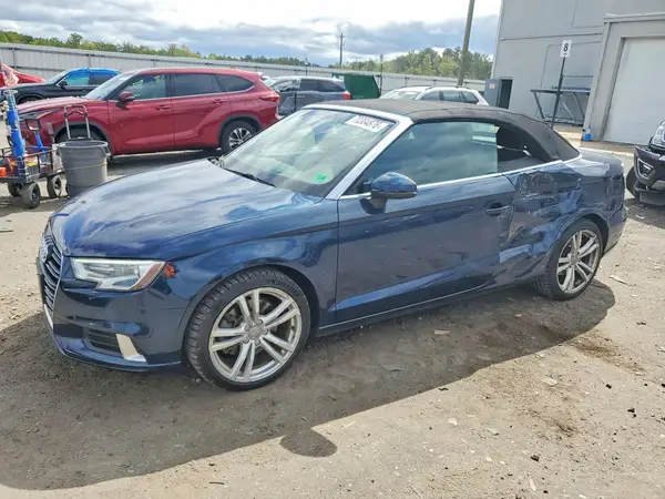 WAU78LFF2J1049522 — 2018 Audi A3, Боковая часть (Side), фото до ремонта