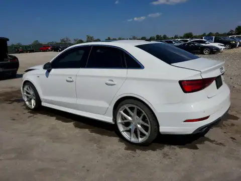 WAUJEGFF1KA089873 — 2019 Audi A3, foto 2 de Copart, Parte delantera