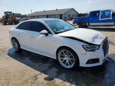 WAUJEGFF1KA089873 — 2019 Audi A3, foto 4 de Copart, Parte delantera