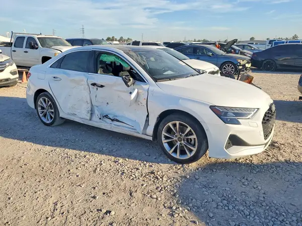 WAUGUDGYXSA044734 — 2025 Audi A3, фото 16 с аукциона Copart 13.10.2026, Боковая часть