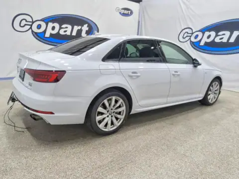 WAUDNAF47JN018127 — 2018 Audi A4, zdjęcie 3 z Copart 30.09.2026, Uszkodzenie ramy