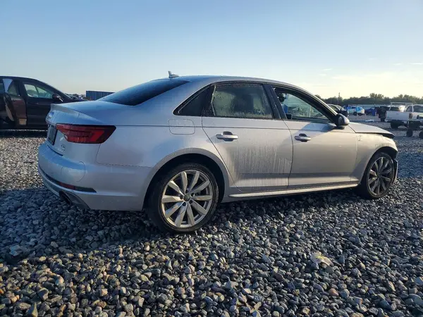 WAUKMAF43JN019575 — 2018 Audi A4, photo 3 from Copart 02.10.2026, Front end