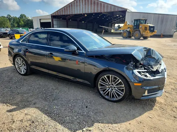 WAUHMAF45KA007737 — 2019 Audi A4, фото 4 с аукциона Copart, Передняя часть