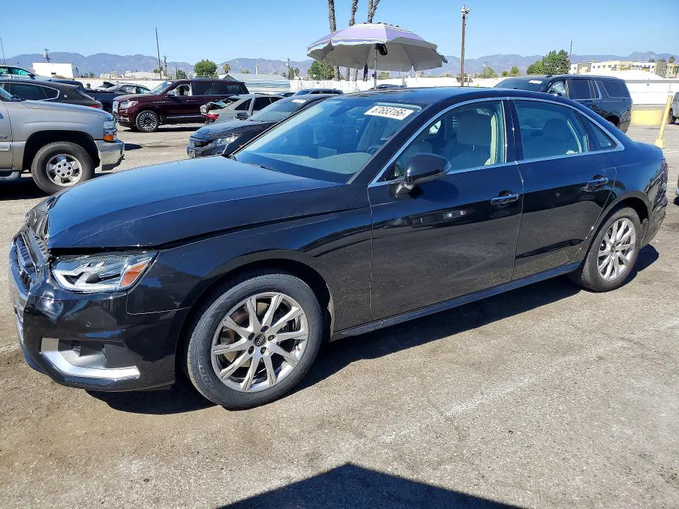 2022 Audi A4 VIN WAUABAF49NA004576 фото 1