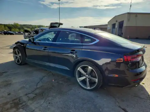 WAUENCF5XJA032748 — 2018 Audi A5, foto 2 de Copart 24.09.2026, Lateral