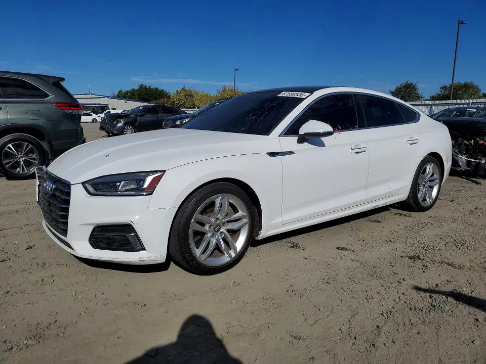 2019 Audi A5 VIN WAUANCF54KA060030 фото 1