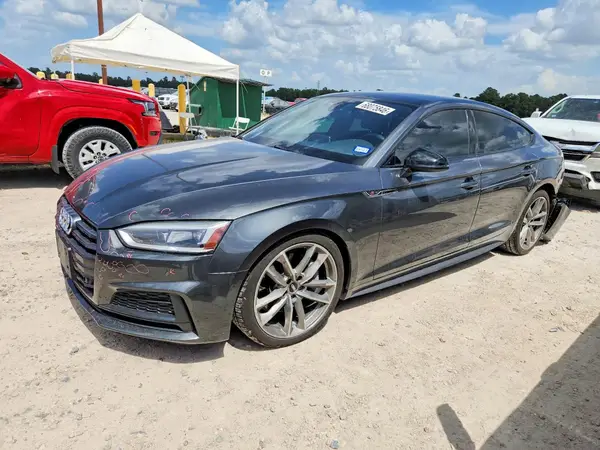 WAUENCF55KA031332 — 2019 Audi A5, Задняя часть (Rear End), фото до ремонта