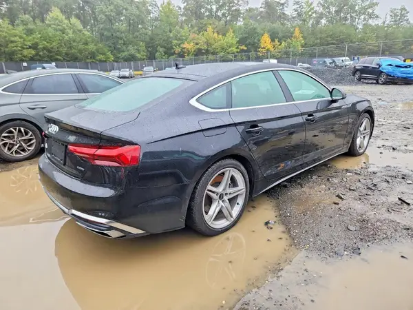 WAUEACF51MA029625 — 2021 Audi A5, photo 3 from Copart, Front end