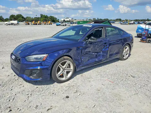 WAUDACF5XMA044698 — 2021 Audi A5, Боковая часть (Side), фото до ремонта