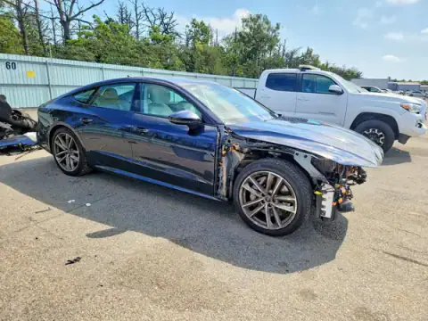 WAUTPBF26MN076681 — 2021 Audi A7, zdjęcie 4 z Copart 21.09.2026, Przód
