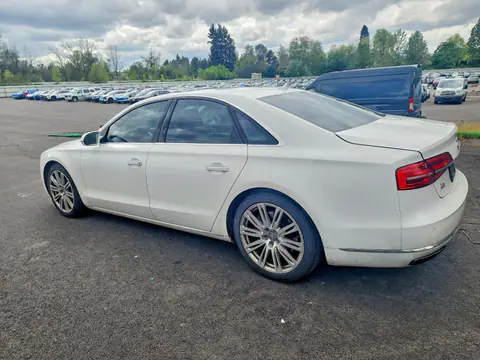2015 AUDI A8 VIN WAUJGAFD8FN019937 фото 2