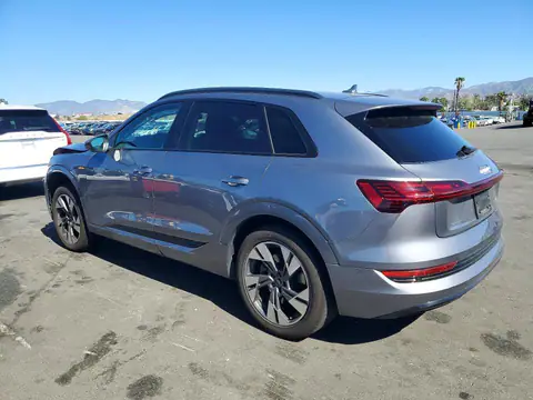 WA1AAAGE7NB014198 — 2022 Audi E-Tron, фото 2 с аукциона Copart 28.10.2026, ПЕРЕДНЯЯ ЧАСТЬ