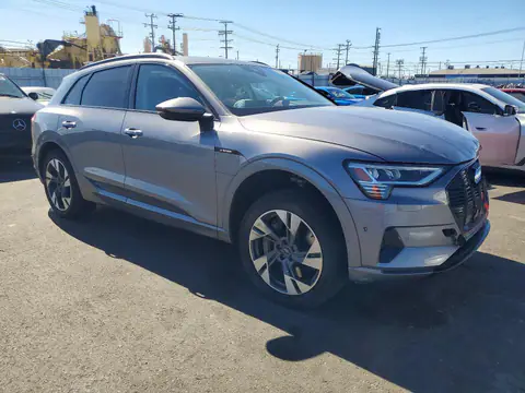 WA1AAAGE7NB014198 — 2022 Audi E-Tron, фото 4 с аукциона Copart 28.10.2026, ПЕРЕДНЯЯ ЧАСТЬ