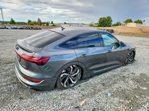 WA12ABGE7PB025389 — 2023 Audi E-Tron, фото 3 с аукциона Copart 14.10.2026, Повреждения снизу