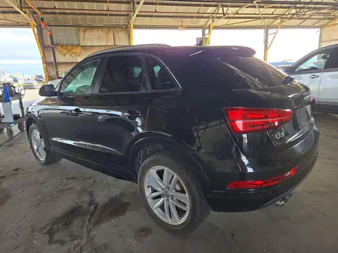 WA1BCCFS3JR010443 — 2018 Audi Q3, фото 2 з Copart 26.10.2026, Механічні пошкодження