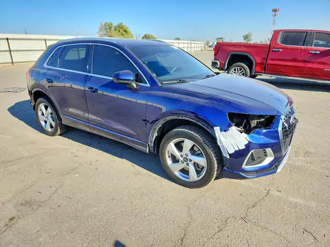 WA1AUCF39M1066889 — 2021 Audi Q3, photo 4 from Copart 23.10.2026, Front end