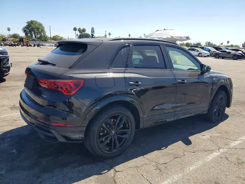 WA1DECF39N1042409 — 2022 Audi Q3, photo 3 from Copart 16.10.2026, Front end