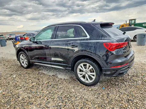 WA1DECF38N1148771 — 2022 Audi Q3, photo 2 from Copart 16.10.2026, Undercarriage damage