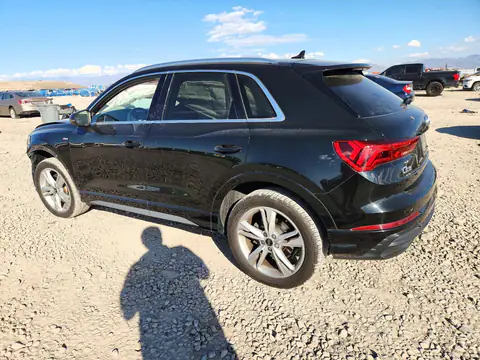 WA1DECF32N1043496 — 2022 Audi Q3, фото 2 с аукциона Copart, ПЕРЕДНЯЯ ЧАСТЬ