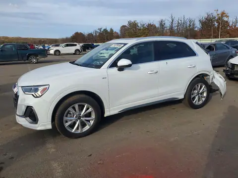WA1DECF32S1073657 — 2025 Audi Q3, Tył, zdjęć przed naprawą