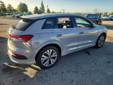 WA1BCBFZ3PP011474 — 2023 Audi Q4 E-Tron, foto 3 de Copart 27.10.2026, Parte delantera
