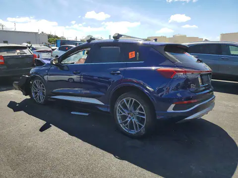 WA1MUBFZ1SP062700 — 2025 Audi Q4 E-Tron, ფოტო 2, Copart 21.10.2026, წინა ნაწილი