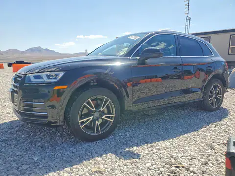 WA1E2AFY6L2061617 — 2020 Audi Q5 E, Задняя часть (Rear End), фото до ремонта