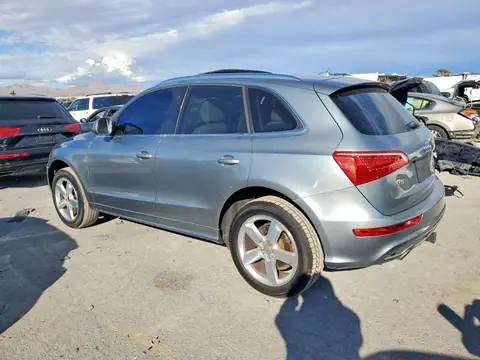 WA1DKAFP8BA093458 — 2011 Audi Q5, фото 2 с аукциона Copart 06.10.2026, Мелкие вмятины и царапины