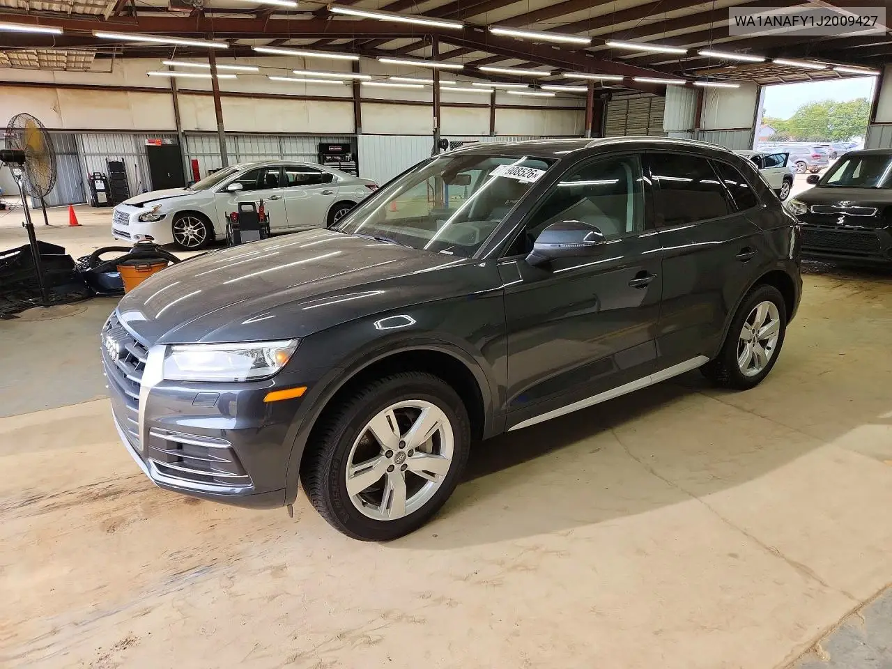 2018 Audi Q5 Premium VIN WA1ANAFY1J2009427 фото 1