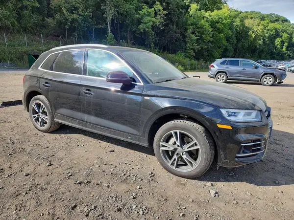 WA1E2AFY9L2064382 — 2020 Audi Q5, photo 4 from Copart 12.10.2026, Mechanical damage