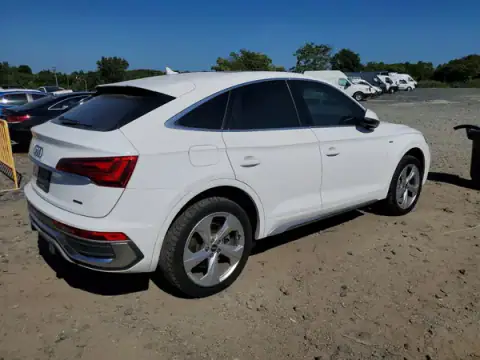 WA15AAFY6M2109072 — 2021 Audi Q5, foto 3 de Copart 22.10.2026, Parte delantera
