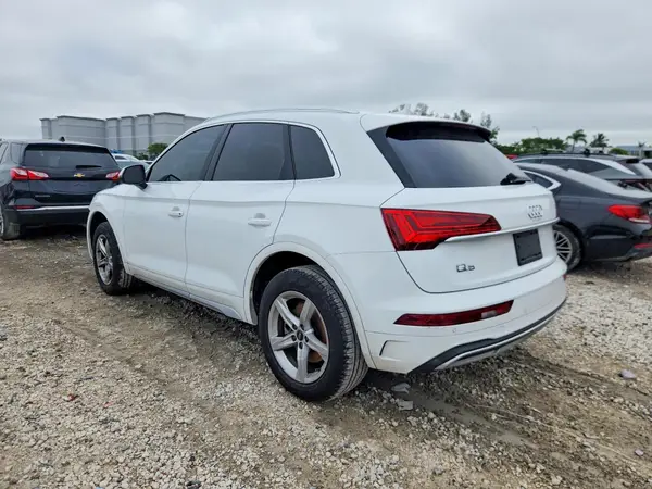 2021 AUDI Q5 VIN WA1AAAFY8M2099045 фото 2