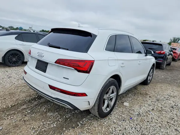2021 AUDI Q5 VIN WA1AAAFY8M2099045 фото 3