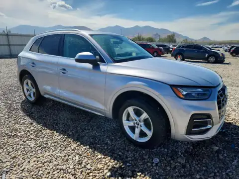 WA1ABAFY5N2122702 — 2022 Audi Q5, foto 4 de Copart, Lateral
