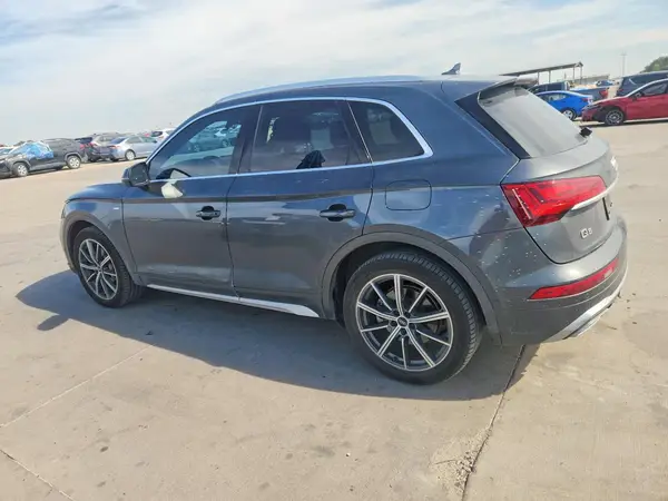 WA1F2AFY9N2091539 — 2022 Audi Q5, фото 2 с аукциона Copart 08.10.2026, Передняя часть