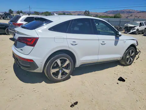 WA16AAFY3P2118711 — 2023 Audi Q5, zdjęcie 3 z Copart 20.10.2026, Przód