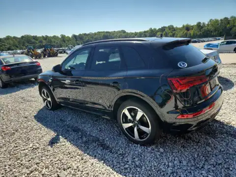 WA1GAAFY5R2114277 — 2024 Audi Q5, фото 2 з Copart 22.10.2026, Передня частина
