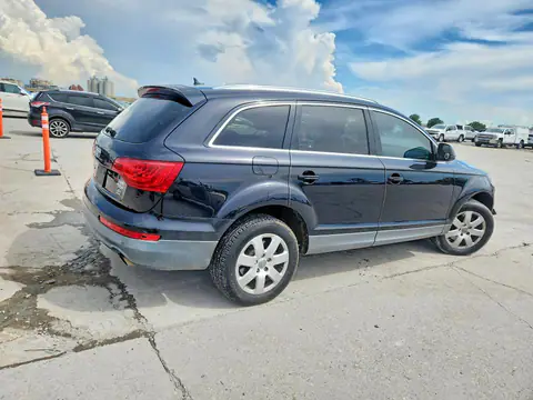 2010 AUDI Q7 VIN WA1CYAFE7AD001357 фото 3