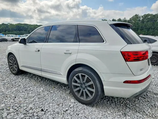 WA1AAAF72HD008384 — 2017 Audi Q7, photo 2 from Copart, Side