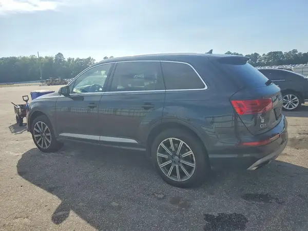 WA1LAAF7XHD017777 — 2017 Audi Q7, фото 2 с аукциона Copart, Передняя часть