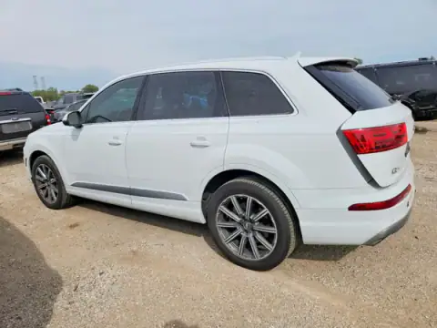 WA1LAAF70HD037245 — 2017 Audi Q7, photo 2 from Copart, Rear end