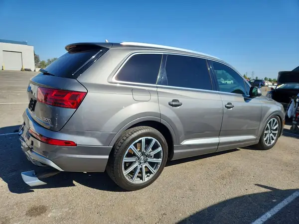 WA1VAAF71HD008183 — 2017 Audi Q7, фото 3 с аукциона Copart 29.09.2026, Передняя часть